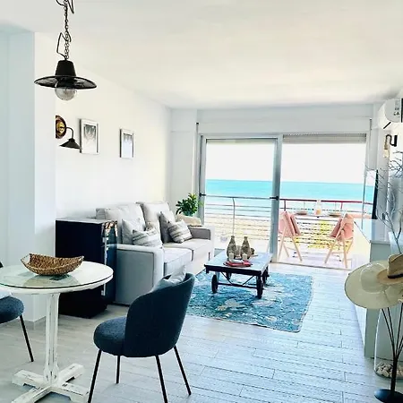 Puerta Al Mediterraneo Apartment